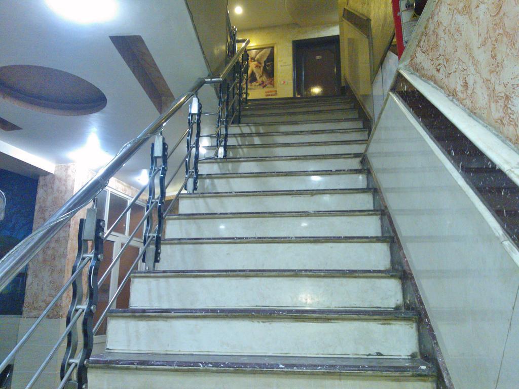 Hotel Hridey Inn New Delhi Extérieur photo